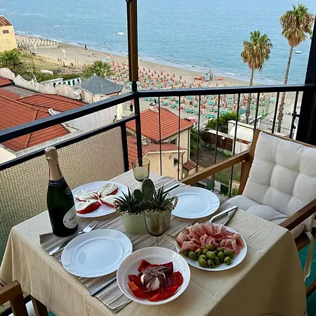 Casa Vista Mare